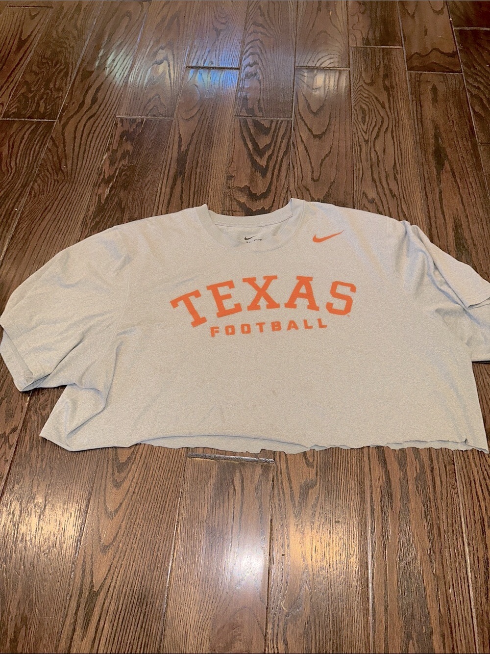Nike Dri fit size XXlarge cropped shirt